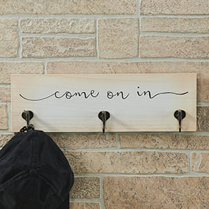 Come on in Wood Sign with Hooks
